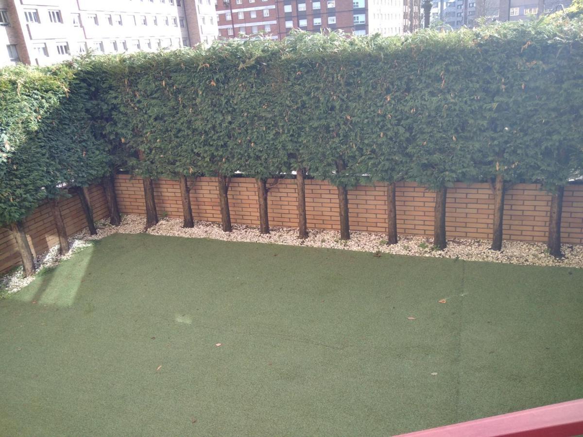 Jardines De Vinjoy Apartment Oviedo Exterior photo